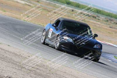 media/Apr-10-2022-Speed Ventures (Sun) [[fb4af86624]]/Black/Tilt Shots (Session 2)/